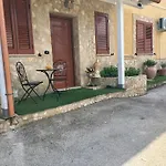 M'arriposu Couette-café Realmonte