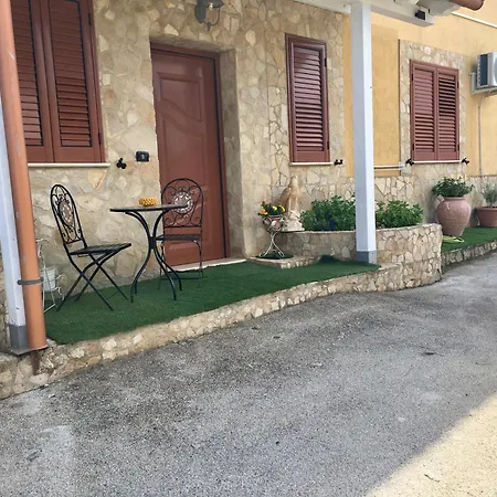 M'arriposu Nocleg ze śniadaniem Realmonte